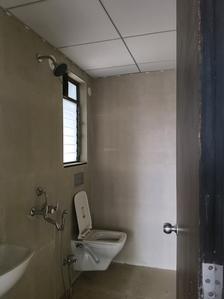 Common Bathroom Image of 770 Sq.ft 2 BHK Apartment / Flat for rent in Runwal Gardens, Usarghar Thane for Rs. 16000