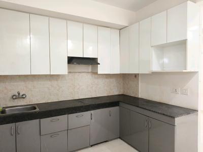 Kitchen Image of 700 Sq.ft 2 BHK Apartment / Flat for sale in Signature Global The Millennia, Sector 37C Gurgaon for Rs. 7000000