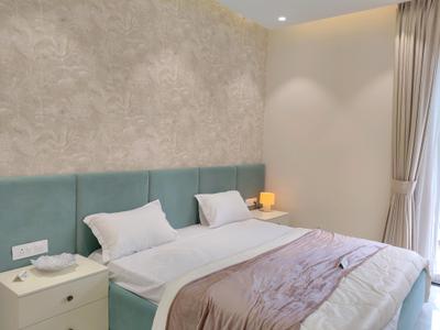 Bedroom Image of 2102 Sq.ft 3 BHK Builder Floor for rent in DLF Phase 3 Gurgaon for Rs. 92000