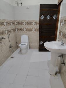 Image of 1250 Sq.ft 2 BHK Builder Floor for rent in Gomti Nagar, Lucknow for Rs. 25000