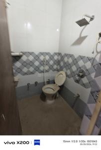 Image of 1250 Sq.ft 1 BHK Apartment / Flat for rent in Prahlad Nagar, Ahmedabad for Rs. 18000