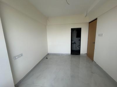 Bedroom Image of 590 Sq.ft 1 BHK Apartment / Flat for rent in Kini Pinnacle, Naigaon East Naigaon for Rs. 12000