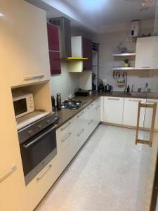Kitchen Image of 1500 Sq.ft 2 BHK Builder Floor for rent in DDA RWA Sarvapriya Vihar DDA Flats, Hauz Khas New Delhi for Rs. 100000