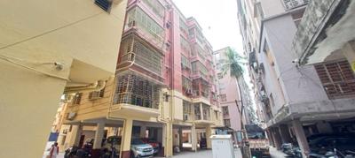 Image of 1259 Sq.ft 3 BHK Apartment / Flat for sale in Chinar Park, Kolkata for Rs. 6950000