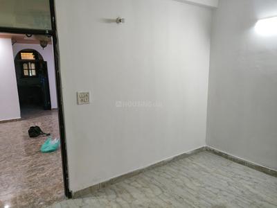 Bedroom Image of 1300 Sq.ft 3 BHK Apartment / Flat for rent in Indiabhoomi Com Sky Apartments, Mahipalpur New Delhi for Rs. 35000