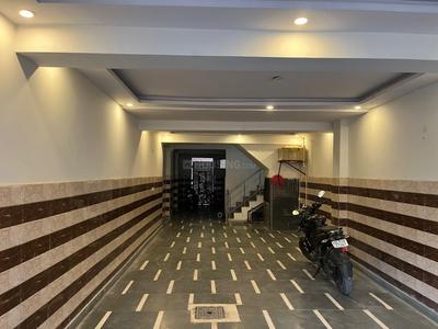 Image of 1000 Sq.ft 3 BHK Builder Floor for rent in Dwarka Mor, New Delhi for Rs. 18000