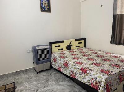Bedroom Image of 895 Sq.ft 2 BHK Apartment / Flat for rent in MVV &amp; MK Park, Kurmannapalem Visakhapatnam for Rs. 16000