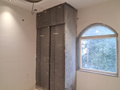 Bedroom Image of 1000 Sq.ft 3 BHK Builder Floor for sale in Paschim Vihar New Delhi for Rs. 19000000