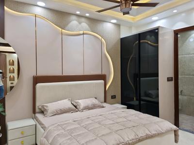Bedroom Image of 1300 Sq.ft 4 BHK Apartment / Flat for sale in Hans Builders Floor, Uttam Nagar New Delhi for Rs. 13000000