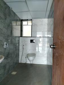 Common Bathroom Image of 1356 Sq.ft 3 BHK Apartment / Flat for rent in Mantra Miraki Akurdi, Akurdi Pune for Rs. 45000
