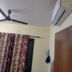 Bedroom Image of 500 Sq.ft 1 BHK Apartment / Flat for rent in Mukundapur Kolkata for Rs. 17000