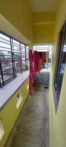 Balcony Image of 1200 Sq.ft 3 BHK Apartment / Flat for rent in South Dum Dum Kolkata for Rs. 16000