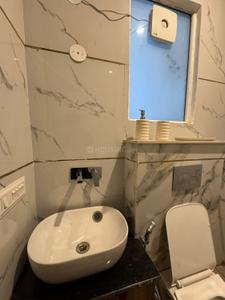 Bathroom Image of 1800 Sq.ft 2 BHK Builder Floor for rent in HUDA Plot Sector 42, Sector 42 Gurgaon for Rs. 55000