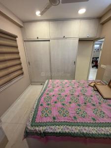 Bedroom Image of 670 Sq.ft 3 BHK Apartment / Flat for rent in Grand Riviera, Paldi Ahmedabad for Rs. 50000