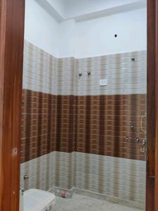 Common Bathroom Image of 750 Sq.ft 2 BHK Builder Floor for sale in DLF Ankur Vihar Ghaziabad for Rs. 2260084