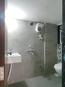 Common Bathroom Image of 880 Sq.ft 2 BHK Apartment / Flat for sale in Shubh Vinayraj Regency, Boisar Mumbai for Rs. 4268000