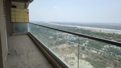 Image of 2105 Sq.ft 3 BHK Apartment / Flat for rent in Supertech Supernova, Sector 94, Noida for Rs. 67800