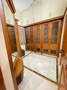 Kitchen Image of 3402 Sq.ft 4 BHK Villa for sale in Satellite Ahmedabad for Rs. 75000000