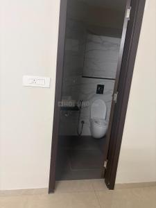 Image of 840 Sq.ft 2 BHK Apartment / Flat for rent in Meriton Tower, Ambegaon Budruk, Pune for Rs. 24000