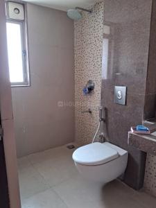 Bathroom Image of 1700 Sq.ft 3 BHK Apartment / Flat for sale in Lodha Luxuria, Thane West Thane for Rs. 25000000