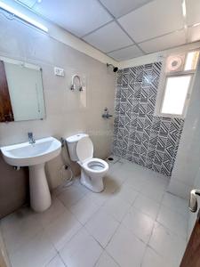 Image of 2130 Sq.ft 4 BHK Apartment / Flat for rent in Amrapali Verona Heights, Noida Extension, Greater Noida for Rs. 34950