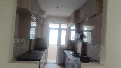 Kitchen Image of 1835 Sq.ft 3.5 BHK Apartment / Flat for sale in Amrapali Silicon City, Sector 76 Noida for Rs. 18600000