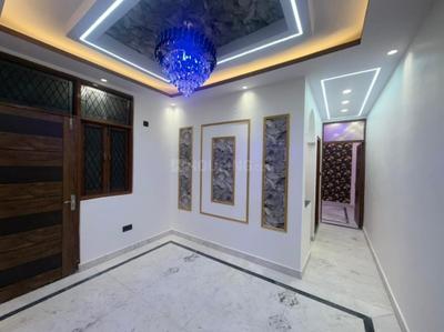 Living Room Image of 650 Sq.ft 2 BHK Builder Floor for rent in Govindpuri New Delhi for Rs. 18000
