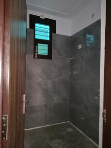Common Bathroom Image of 1100 Sq.ft 3 BHK Builder Floor for sale in Shastri Nagar Ghaziabad for Rs. 5565000