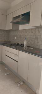 Kitchen Image of 1545 Sq.ft 3 BHK Apartment / Flat for rent in Godrej Woods, Sector 43 Noida for Rs. 74999