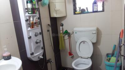 Bathroom Image of 1135 Sq.ft 2 BHK Apartment / Flat for sale in Malad West Mumbai for Rs. 19000000