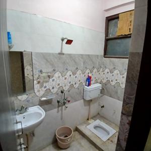 Bathroom Image of 680 Sq.ft 2 BHK Apartment / Flat for sale in Jajmau Kanpur for Rs. 2900000