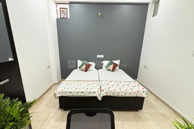 Bedroom Image of 300 Sq.ft 1 RK Apartment / Flat for rent in Scheme No 114 Indore for Rs. 10000