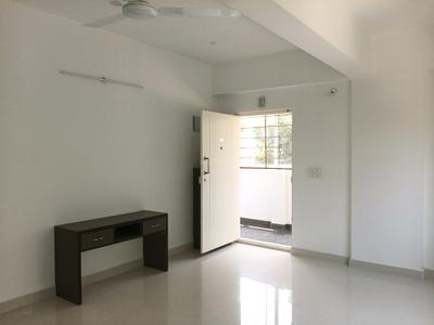 Living Room Image of 1087 Sq.ft 2 BHK Apartment / Flat for rent in K R Puram Bengaluru for Rs. 30000