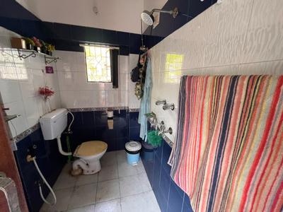 Image of 1100 Sq.ft 4 BHK Builder Floor for sale in Lake Gardens, Kolkata for Rs. 7500000