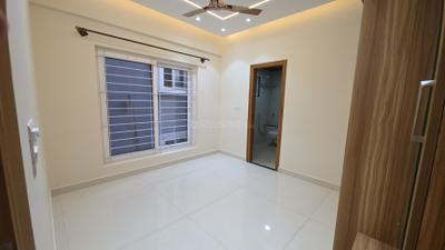 Bedroom Image of 2100 Sq.ft 3 BHK Apartment / Flat for rent in Benson Town Bengaluru for Rs. 75000