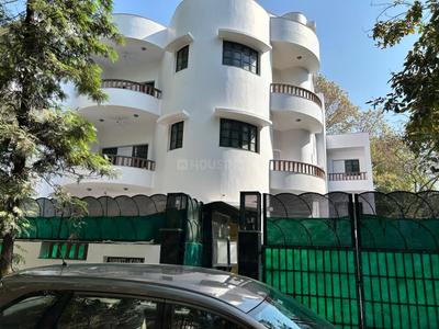 Image of 4200 Sq.ft 4 BHK Builder Floor for rent in Maharani Bagh, New Delhi for Rs. 260000