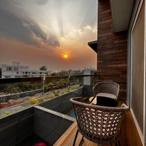 Balcony Image of 2000 Sq.ft 3 BHK Villa for sale in Parsi Colony Lonavala for Rs. 26500000
