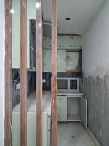 Kitchen Image of 1040 Sq.ft 2 BHK Apartment / Flat for sale in Sector 72 Noida for Rs. 3850000