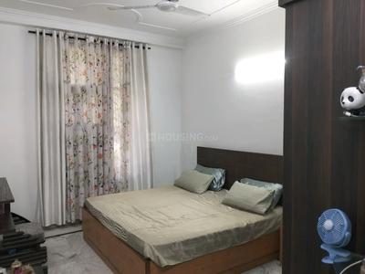 Bedroom Image of 1200 Sq.ft 3 BHK Builder Floor for sale in Rajouri Garden New Delhi for Rs. 15000000