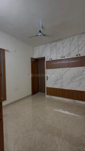 Bedroom Image of 1500 Sq.ft 4 BHK Apartment / Flat for rent in Govindpura Bhopal for Rs. 20000