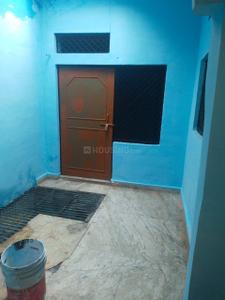 Bedroom Image of 672 Sq.ft 4 BHK Independent House for sale in Laxmi Ganj Gwalior for Rs. 4000000