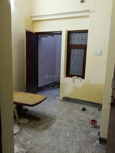 Bedroom Image of 1025 Sq.ft 3 BHK Builder Floor for rent in Mahmoorganj Varanasi for Rs. 12000