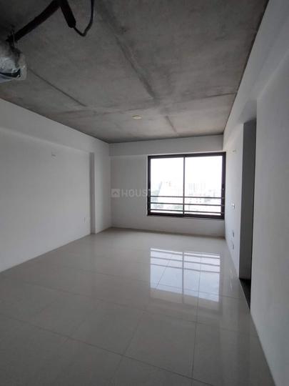 Arista courtyard Bedroom 1