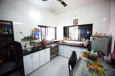 Kitchen Image of 2799 Sq.ft 4 BHK Independent House for sale in Isanpur Ahmedabad for Rs. 21500000
