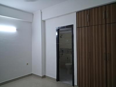 Bedroom Image of 950 Sq.ft 2 BHK Apartment / Flat for sale in Amrapali Zodiac, Sector 120 Noida for Rs. 9000000