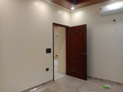 Bedroom Image of 5150 Sq.ft 4 BHK Builder Floor for sale in New Friends Colony New Delhi for Rs. 120000000