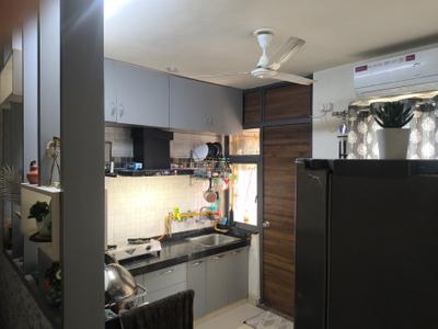 Kitchen Image of 5922 Sq.ft 3 BHK Apartment / Flat for sale in Sushrut Saujanya Apartments, Amraiwadi Ahmedabad for Rs. 5550000