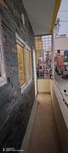 Balcony Image of 400 Sq.ft 2 BHK Apartment / Flat for rent in Hebbal Bengaluru for Rs. 16000