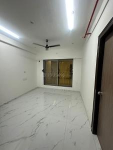 Hall Image of 1129 Sq.ft 3 BHK Apartment / Flat for rent in Hum Solaris, Kandivali West Mumbai for Rs. 72034