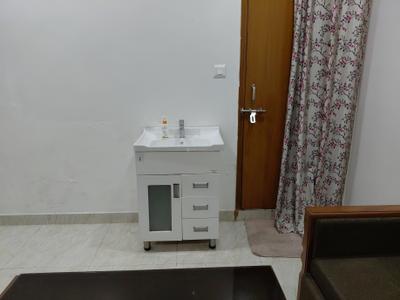 Bedroom Image of 1250 Sq.ft 2 BHK Builder Floor for rent in Sushant Golf City Lucknow for Rs. 20000